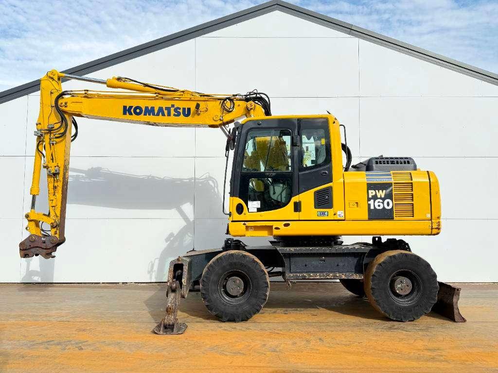 Komatsu PW160-8 - Triple Boom / Blade / Hammer Lines Photo 1