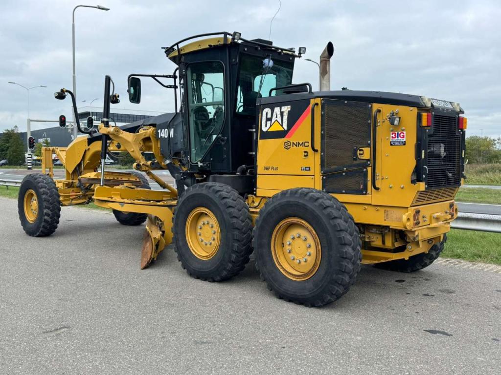 Caterpillar 140M Photo 3