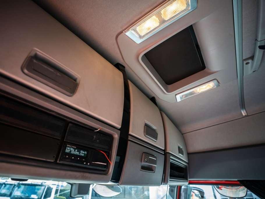 Renault C520-6x4 + HYDR. + INTARDER Photo 18