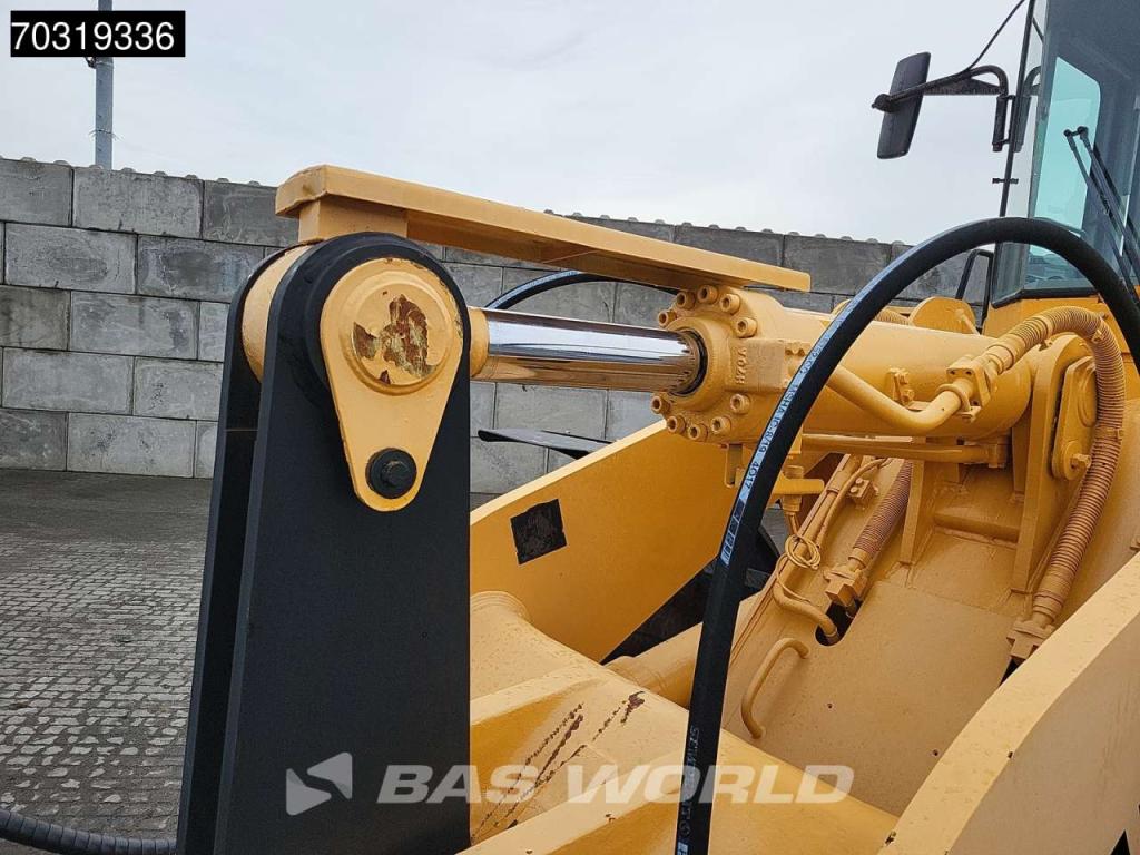 Hyundai HL760 Photo 16