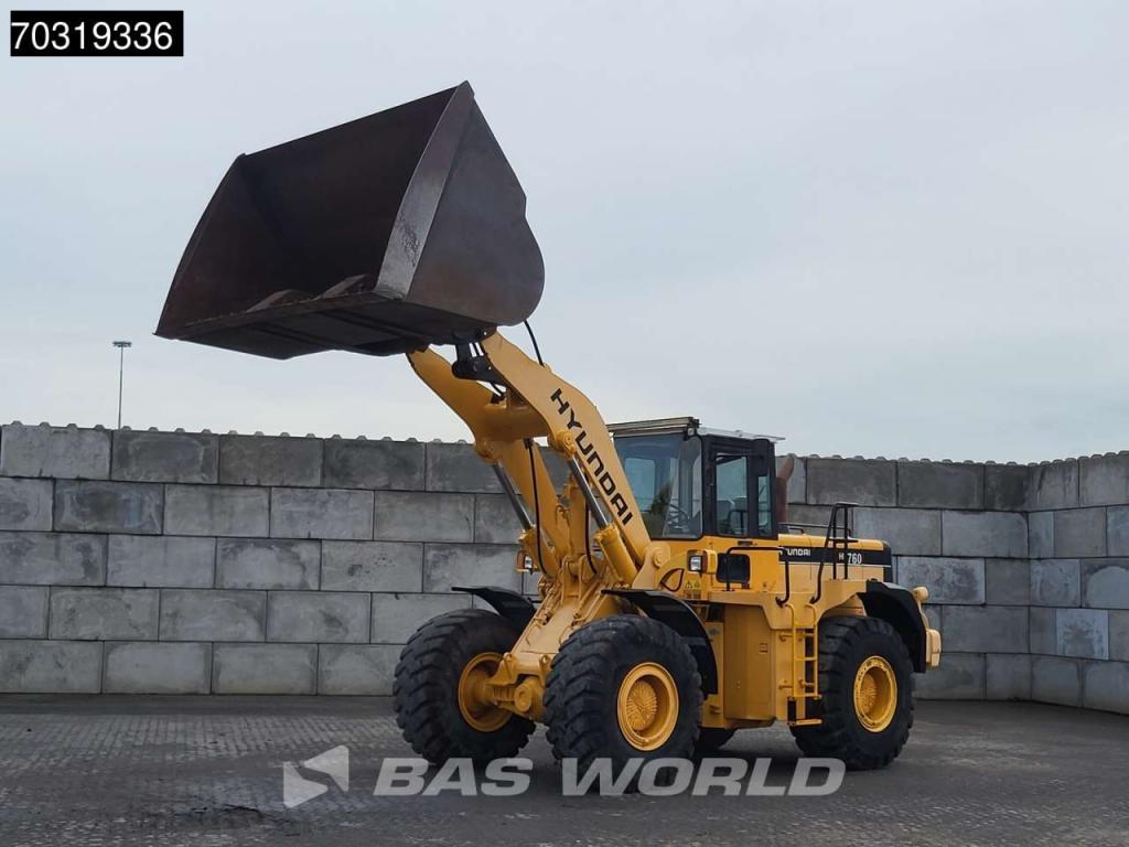 Hyundai HL760 Photo 2