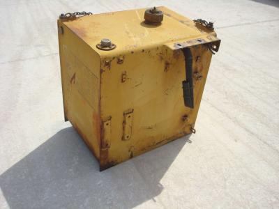 Diesel tank for Fiat Allis FE 18 sold by OLM 90 Srl