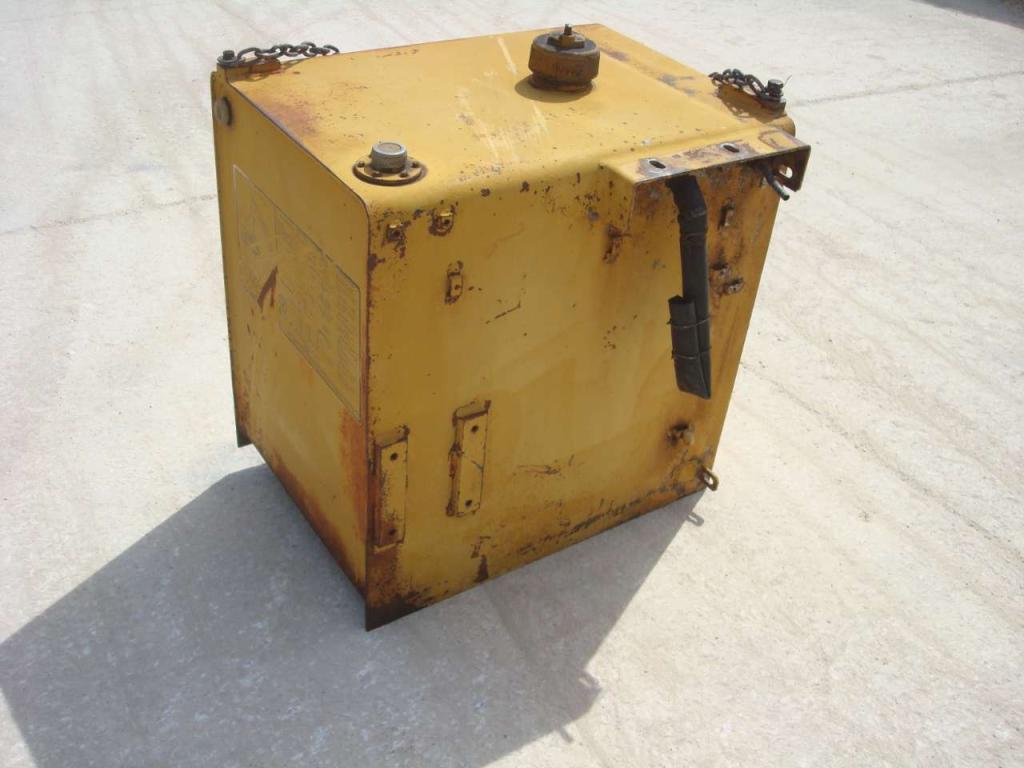 Diesel tank for Fiat Allis FE 18 Photo 1