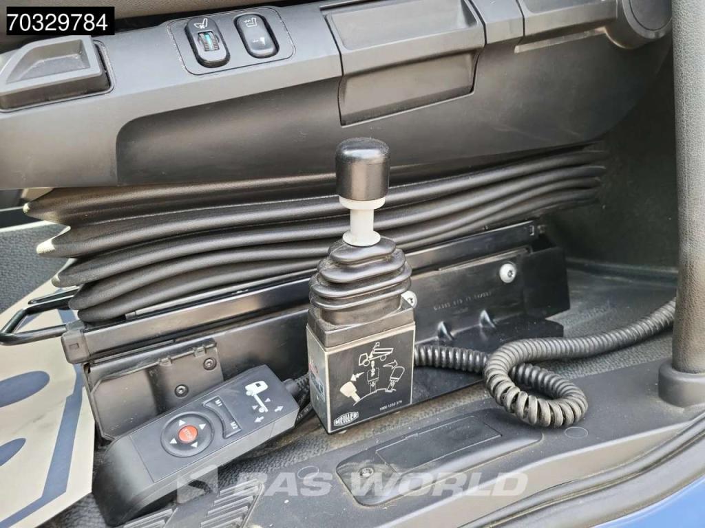 Mercedes-Benz Actros 1846 4X2 ClassicSpace Retarder Hydraulik ACC Navi Photo 28