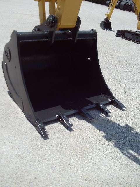 Komatsu PC138US-8 Photo 16