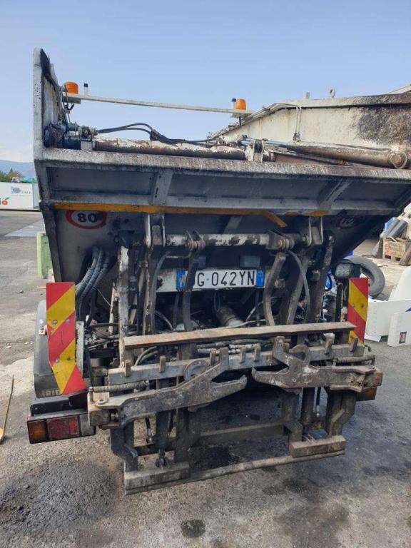 Isuzu NQR 15075 Photo 5
