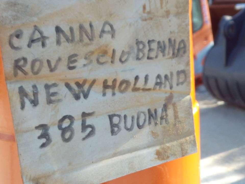 Canna Rovescio Benna for New Holland 385 Photo 2