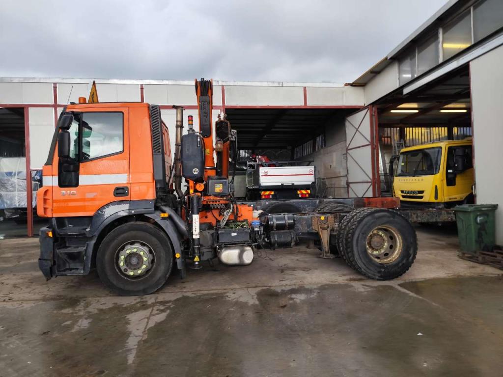 Iveco STRALIS AD 190S31 Photo 11