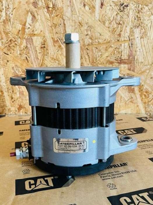 Alternator for Caterpillar G3516, G3512 Photo 1