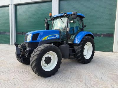 New Holland T6050 Photo 1