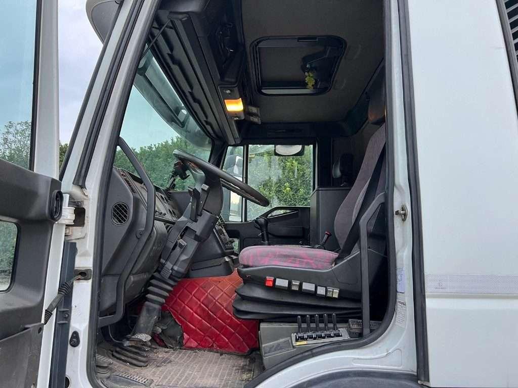 Iveco 260E43 EUROTECH SCARRABILE Photo 13