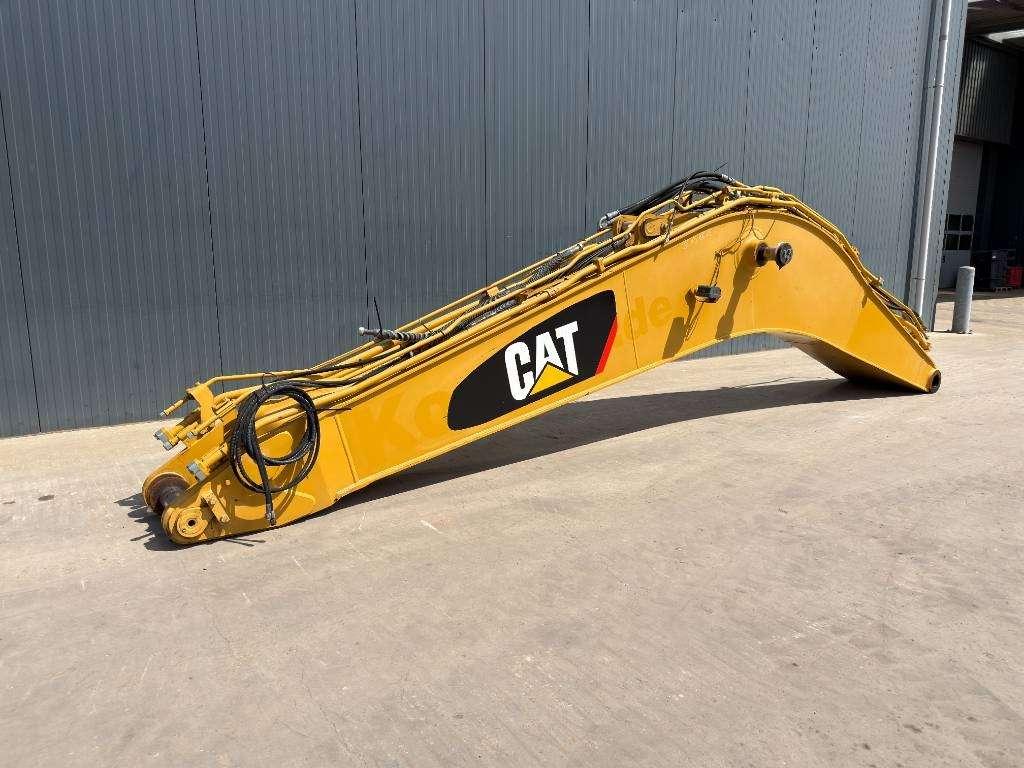 Caterpillar 329D / 329E / 330F / 335F Boom Photo 1