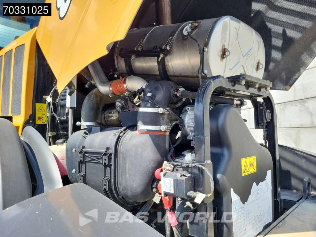 Case 821 G Photo 14