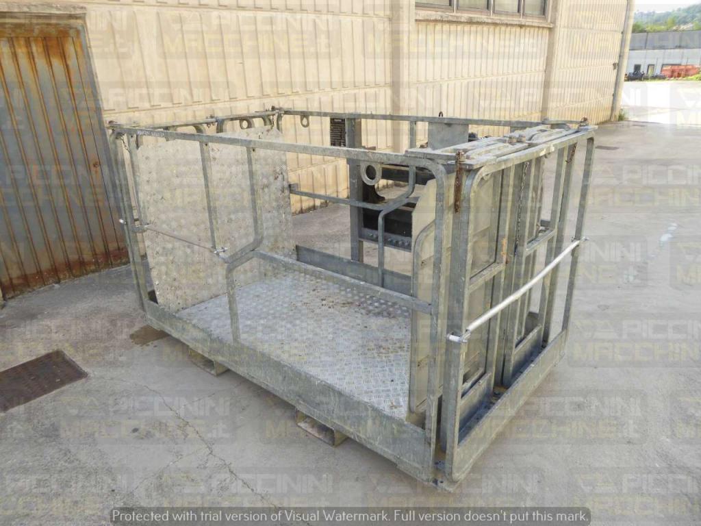 Manitou 2,25-4ML Photo 1
