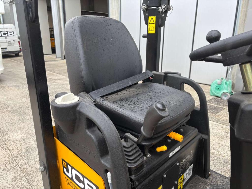 JCB CT160-80 Photo 15