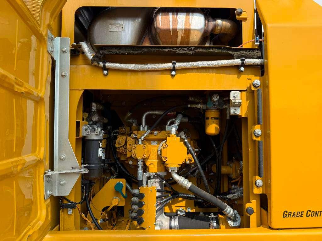 Caterpillar 323FL - Hammer Lines / Quick Coupler Photo 23