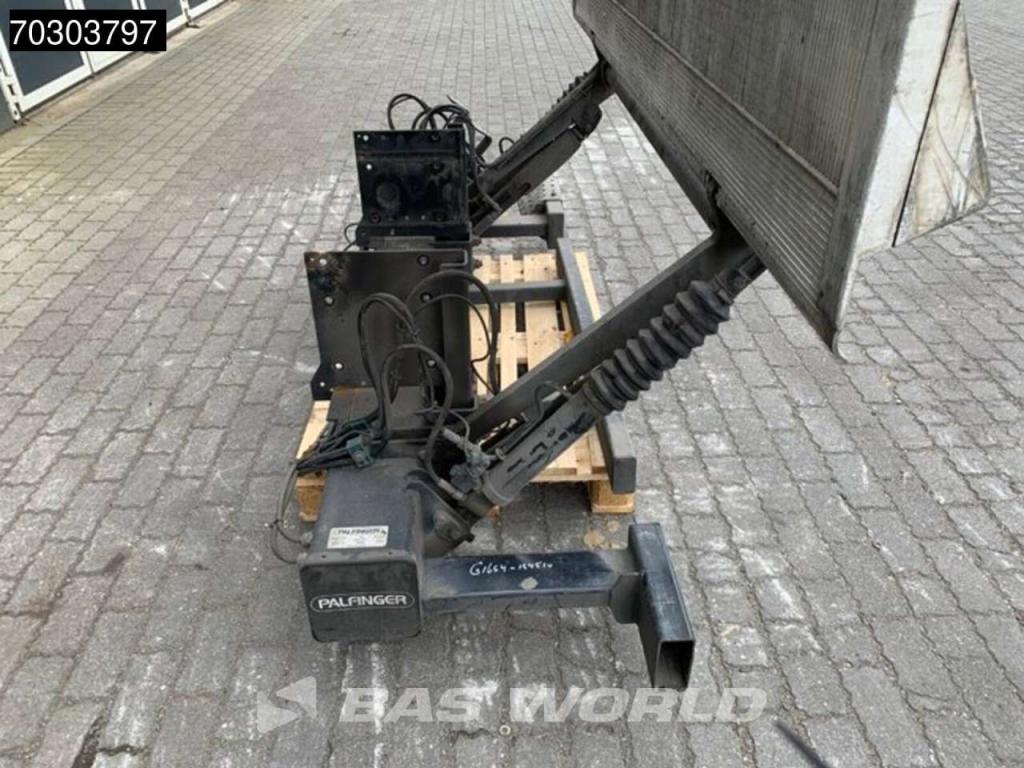 Palfinger Tail lift Photo 3