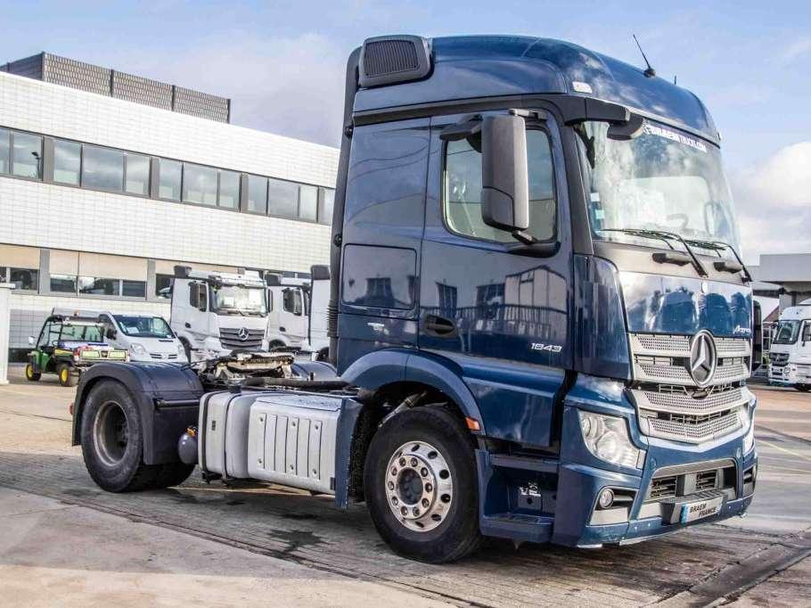 Mercedes-Benz ACTROS 1843 LS+E6+HYDRAULIQUE Photo 2