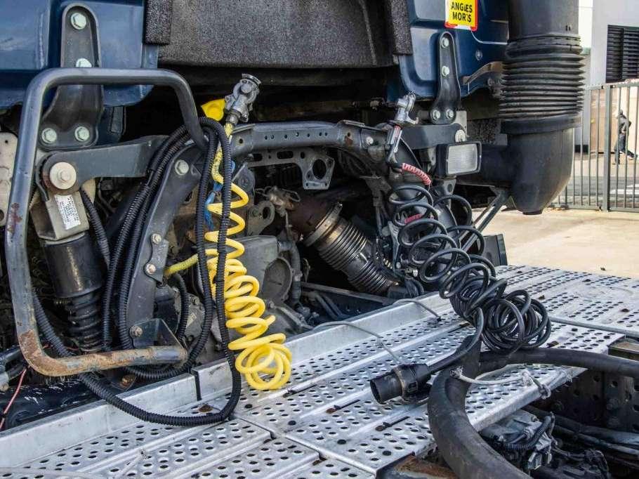 Mercedes-Benz ACTROS 1843 LS+E6+HYDRAULIQUE Photo 5