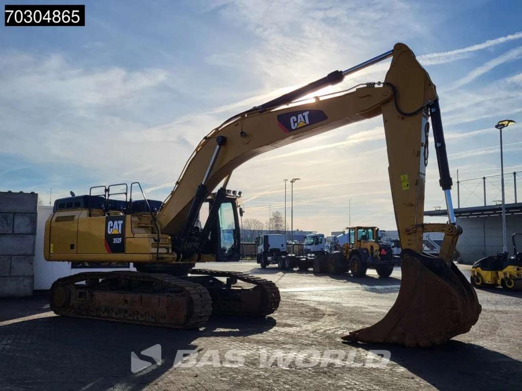 Caterpillar 352 F Photo 6