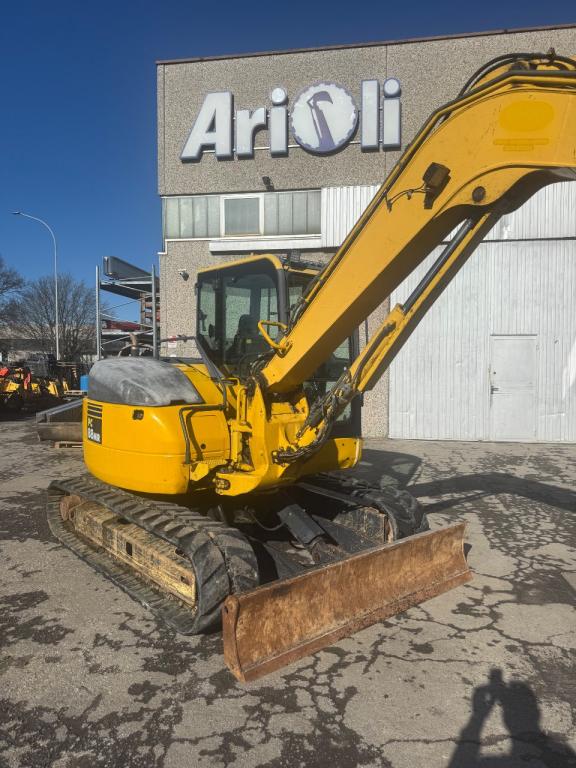 Komatsu PC88 MR-6 Photo 4