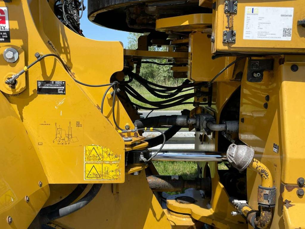 Caterpillar 972M Photo 15