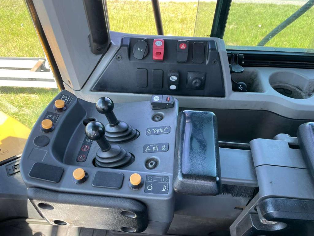 Caterpillar 972M Photo 22