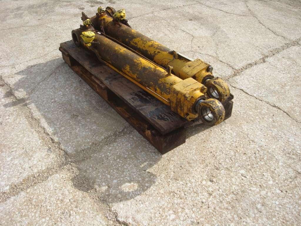 Lifting piston for Caterpillar 951C Photo 4