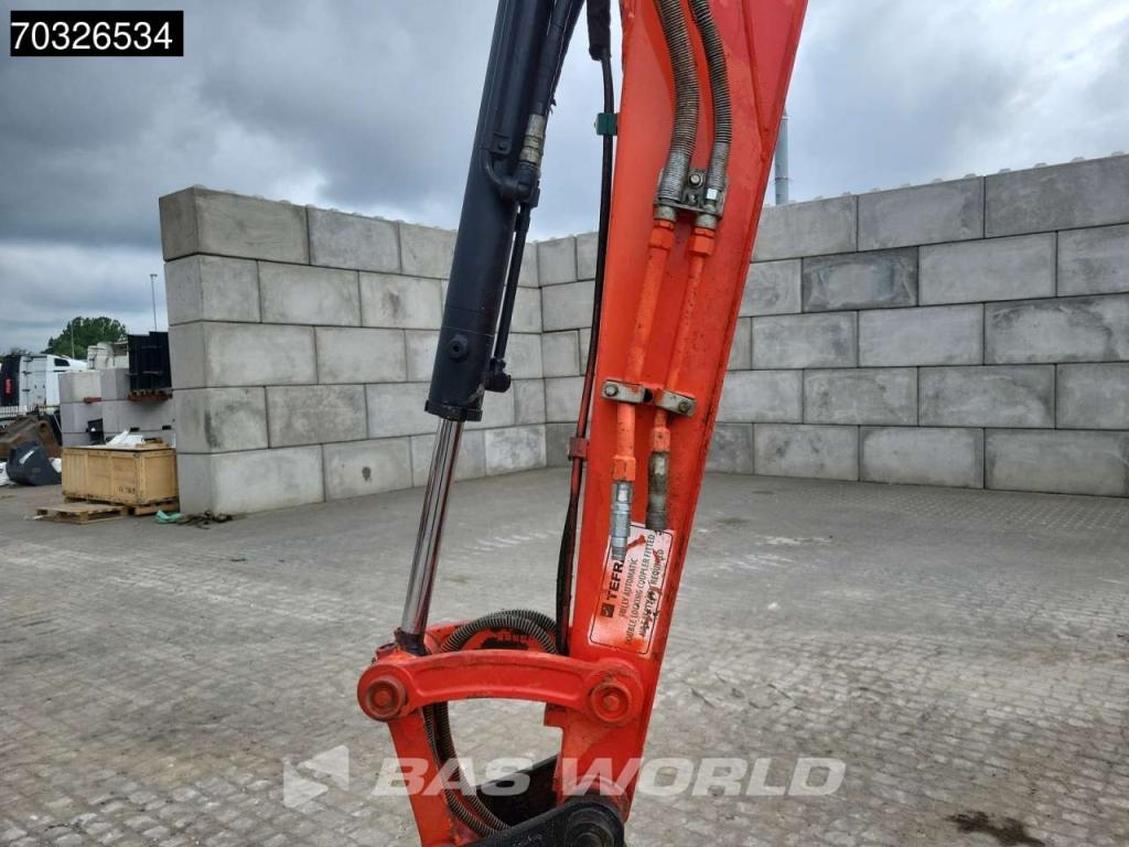 Kubota U50-5 A/C - 3 Buckets Photo 11