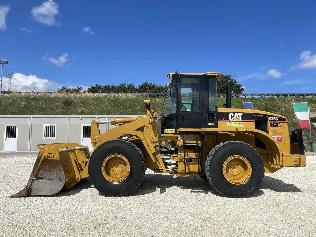 Caterpillar 938 GII Photo 2