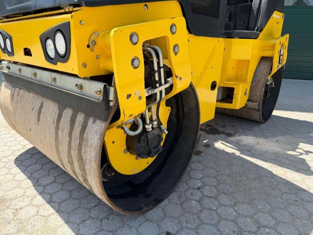 Bomag BW120 AD-5 Photo 8