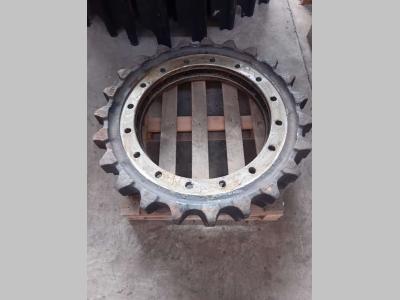 6Y5685 Sprocket for Caterpillar 330 sold by Fratelli Zenzalari S.r.l.