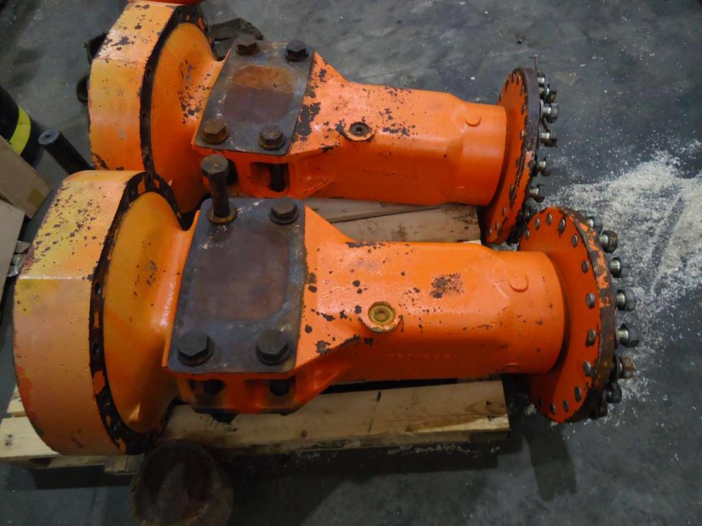 Front axle for Fiat Kobelco W270 Photo 11