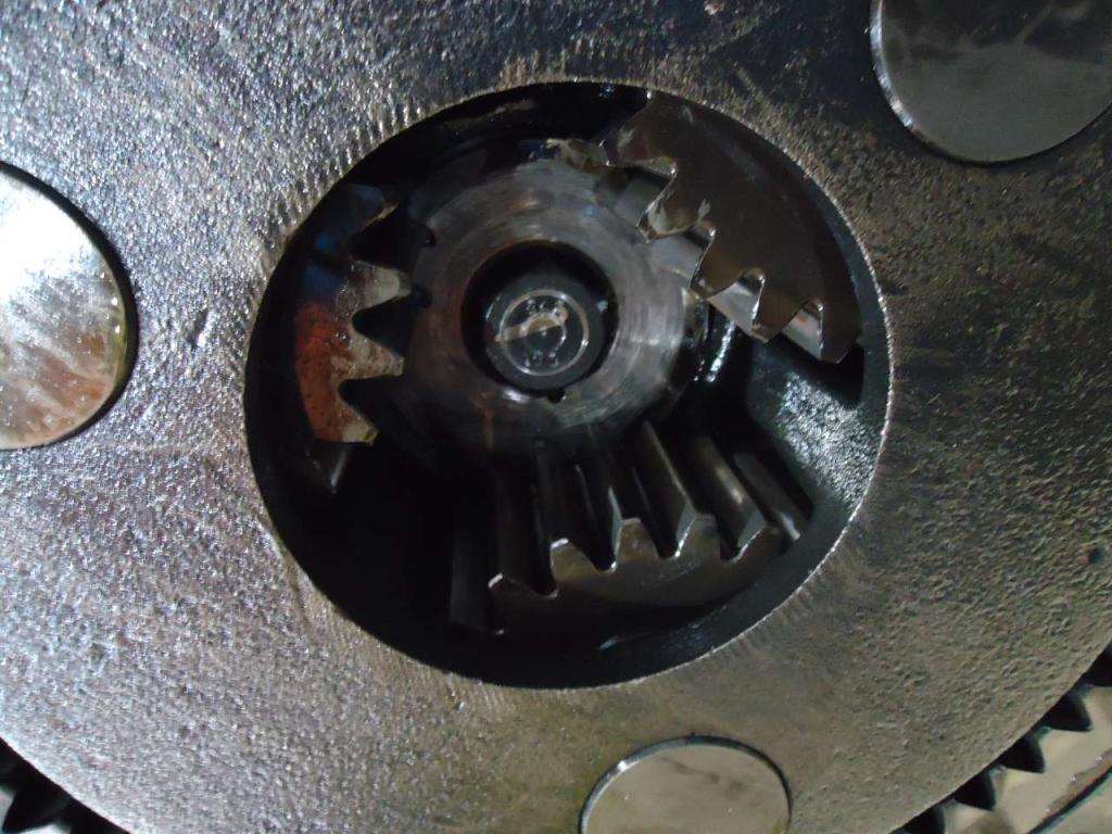Front axle for Fiat Kobelco W270 Photo 8