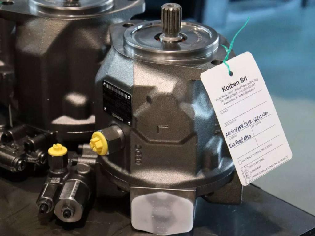 Bosch Rexroth A10VO28 Photo 1