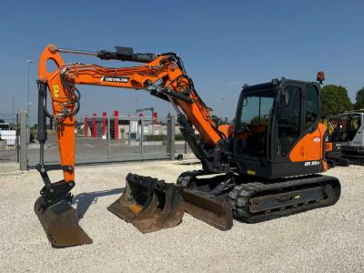 Develon DX85R-7 sold by MEK Srl