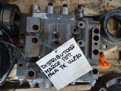 Gearshift for Fiat Kobelco W270 sold by OLM 90 Srl