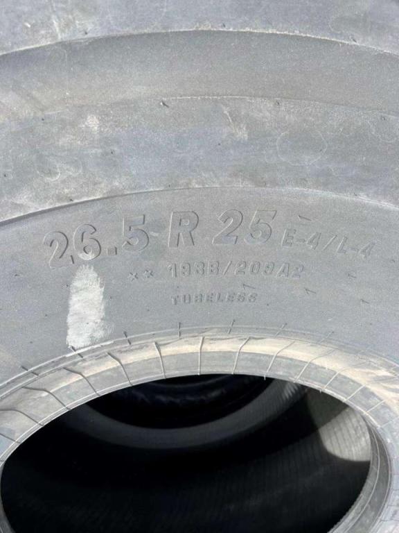 Alliance 704 tubeless 26.5R25 Photo 4