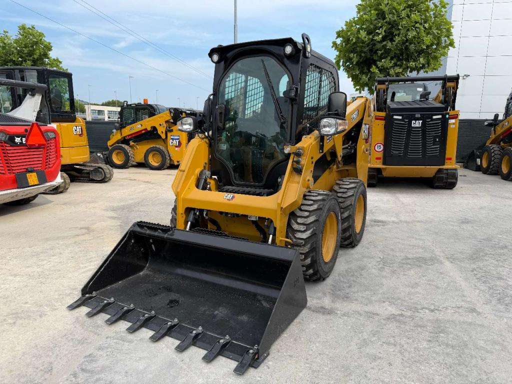 Caterpillar 226 D3 Photo 4