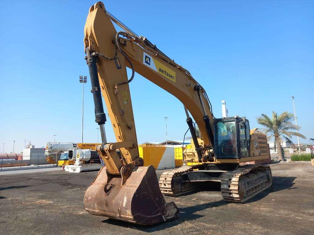 Caterpillar 350 (EXW - Abu Dhabi) Photo 8