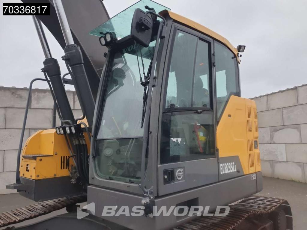 Volvo ECR235 E L Photo 25