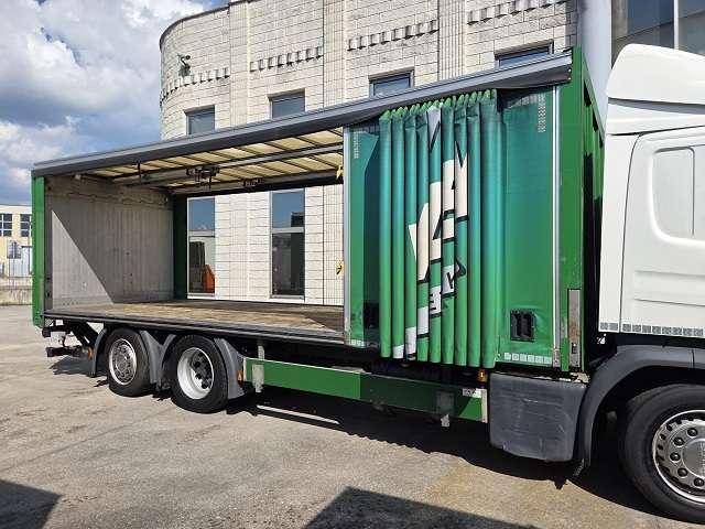 Scania P 320 6x2 Photo 9