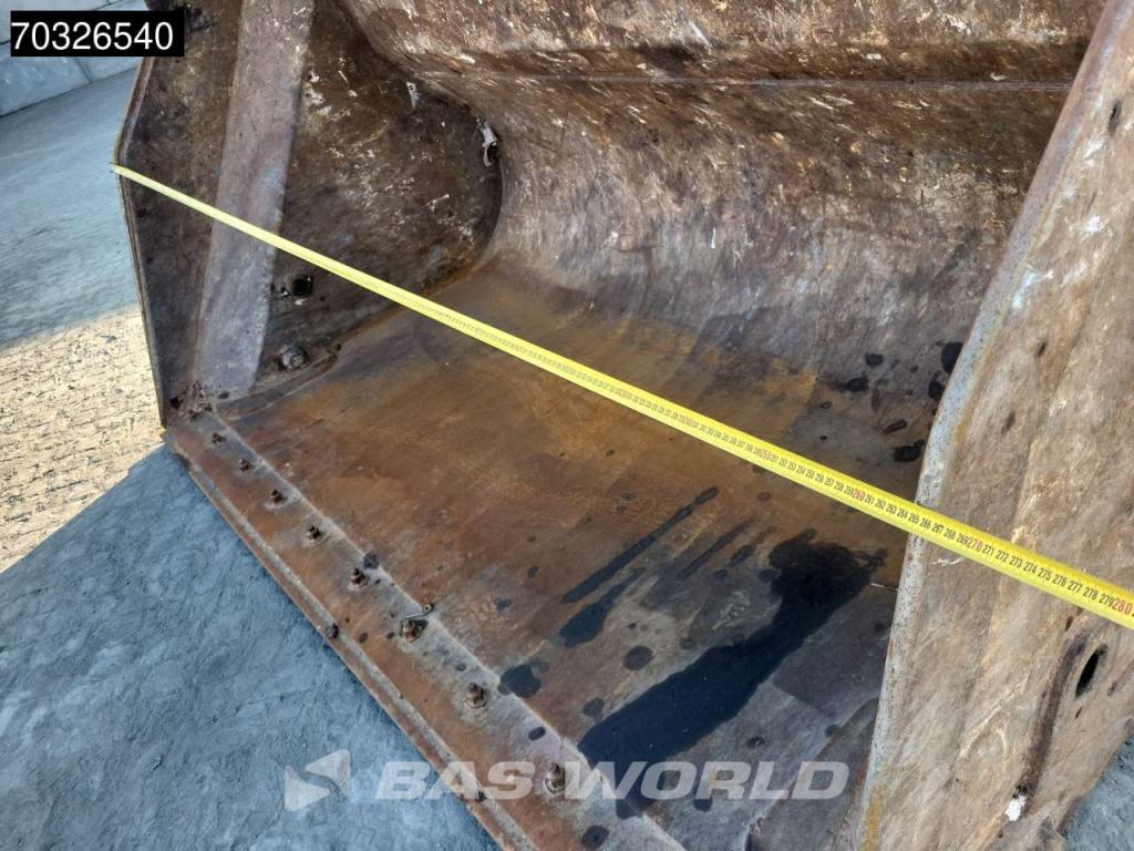 Case 721 G Photo 25