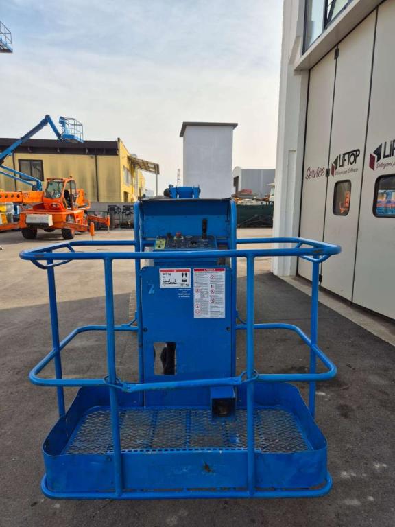 Genie Z34/22N Photo 8