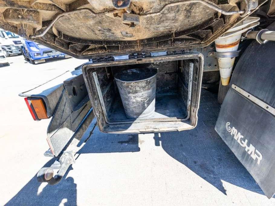 Renault PREMIUM 270 + MAGYAR 13000L+4COMP+INTARDER Photo 14