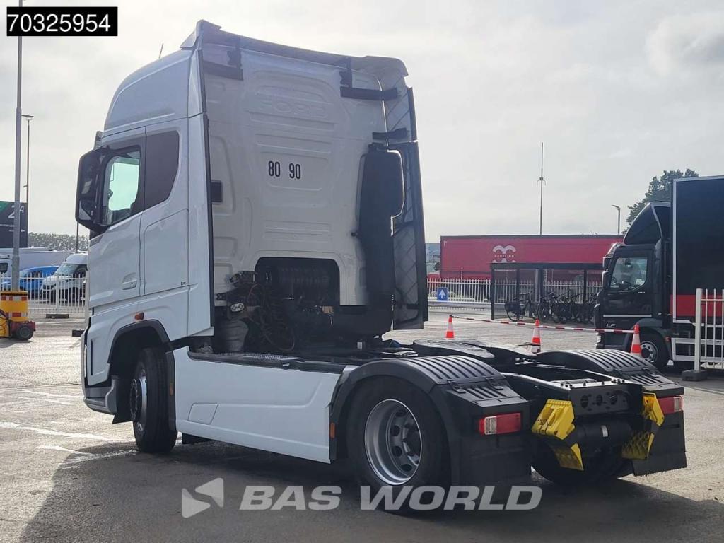Ford F-Max 500 4X2 Retarder 2xTanks ACC Navi Standklima Photo 2