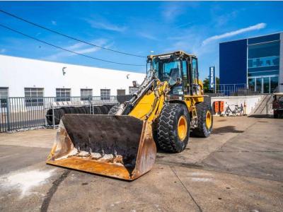Caterpillar CAT 924G // GODET 3m3 sold by Braem NV