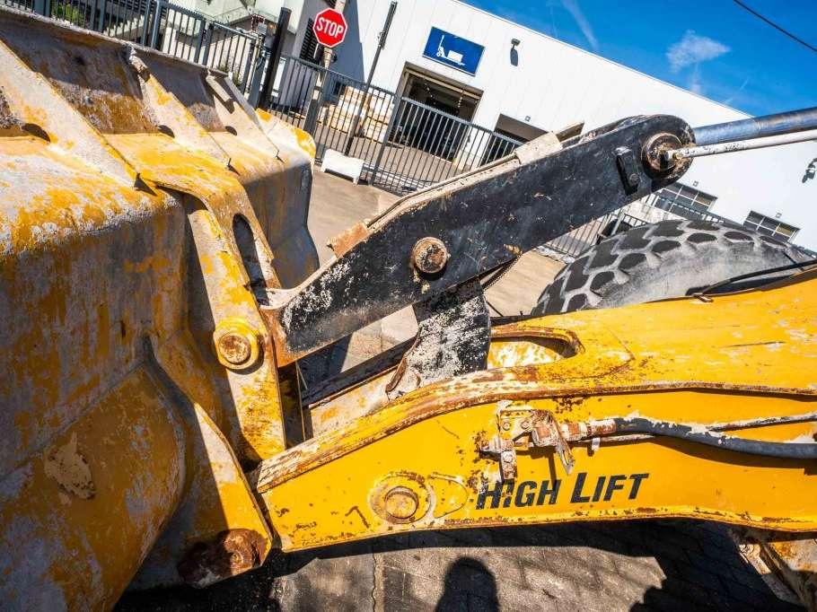 Caterpillar CAT 924G // GODET 3m3 Photo 8