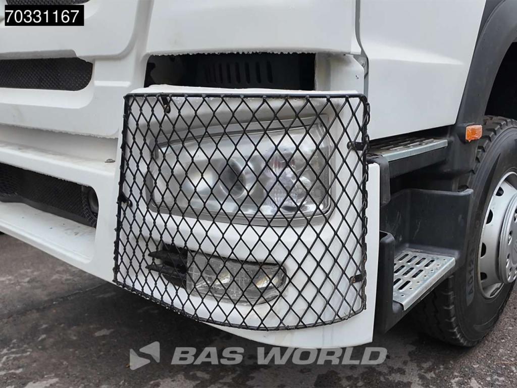 Sinotruk HOWO 371 6X4 Photo 9
