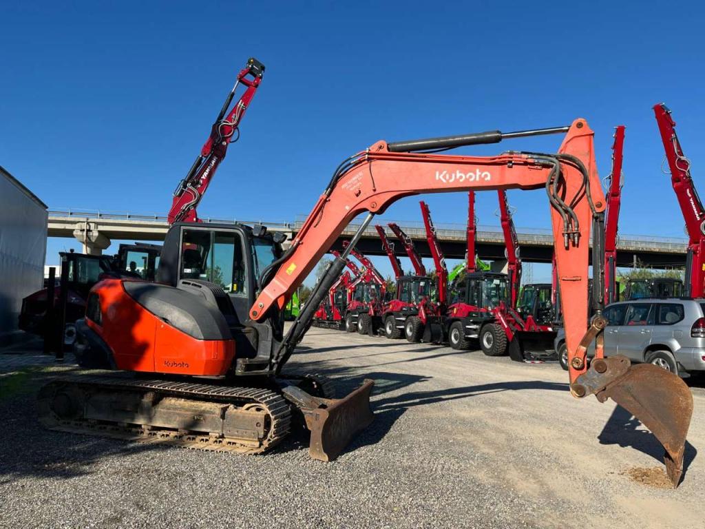 Kubota KX080-4A Photo 12